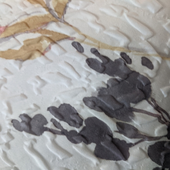 DKNY Floral Chelsea Textured Microsulpt Fabric Shower Curtain 72" x 72" - Picture 2 of 5